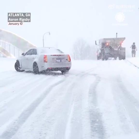 火箭和老鷹的比賽延期！亞特蘭大這雪下得，連車(chē)子都走不動(dòng)道了！